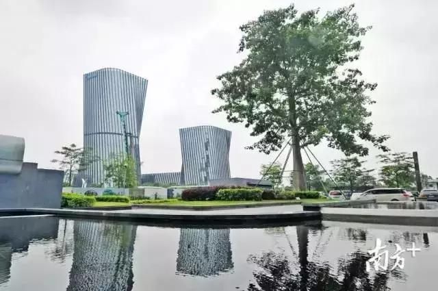 周其仁：我考察34家企業(yè)后得出10條戰(zhàn)法（經(jīng)濟(jì)轉(zhuǎn)型必看）