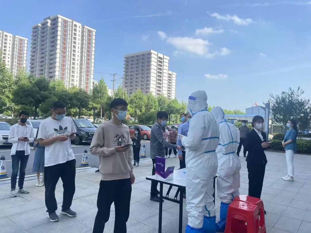 同心戰(zhàn)“疫”我們?cè)谛袆?dòng)！——博天亞志愿者在路上